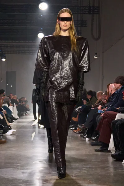 Look 47